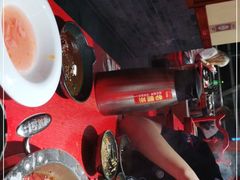 -谭鸭血老火锅(万象九宜城店)