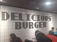 -麦当劳(东急新天地店)