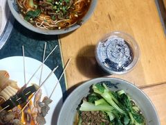 -丁丁猫重庆小面(徐州路店)