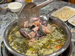 -韩妹鱼庄·泸定老字号(泸定店)