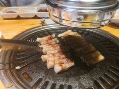 -唯成•韩国炭火烤肉 유성고기