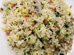 炒花饭-小民大排档(光谷店)