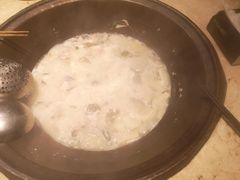 -陈大锅·岳阳鱼馆·地道岳阳菜(美食街店)