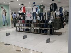 -优衣库(青岛伟东乐客城店)