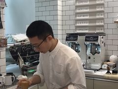 -Onirii Coffee(长乐路店)