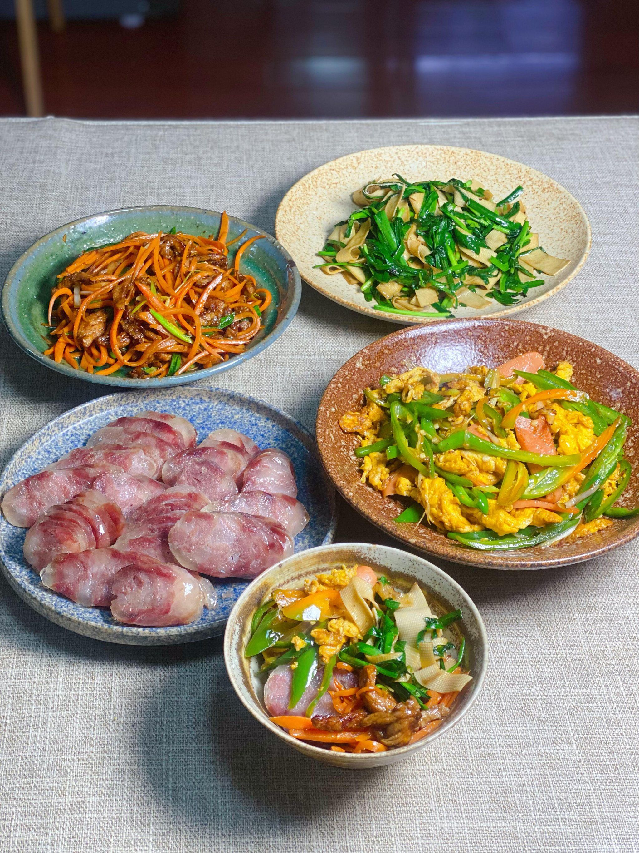 不点外卖,一家三口的家常晚餐