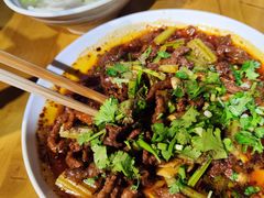 -杨三孃跷脚牛肉(美洲花园店)