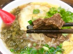 -牛吃草牛肉面(翠柏路店)