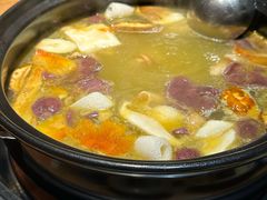 -一朵菌·野生菌探索家火锅(南亚店)