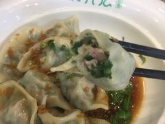 -袁亮宏饺子云吞(侯家桥菜场店)