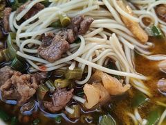 辣椒炒肉面-老长沙粉面馆(陡岭路店)