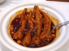 鲍汁凤爪-白天鹅宾馆-宏图府餐厅
