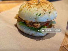 -必胜客(航头店)