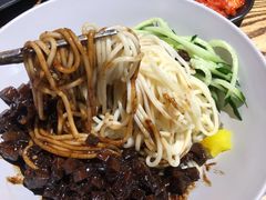 -吴草鸡爪오초닭발韩食堂(融恒盈嘉中心店)