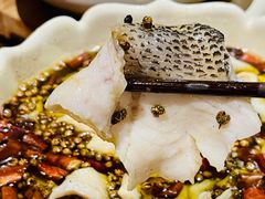 -肆海小川菜酒馆Wine Bistro (青年路店)