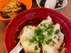 -龙抄手(春熙路总店)