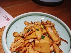 -九锅一堂酸菜鱼(新南凯德直营店)
