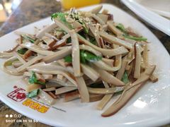 -黄记煌三汁焖锅(渝北金港国际店)