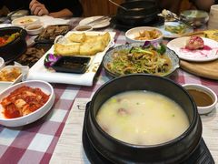 牛尾汤-益百岁牛尾汤(香山路店)