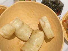 -锅当当铁锅炖烀饼王(长泰广场店)