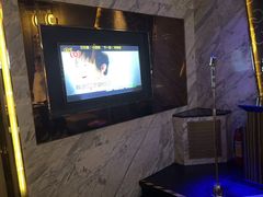 -K+全国连锁KTV(绿地缤纷天地店)