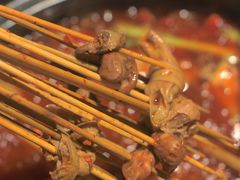 -钢管厂五区小郡肝串串香(蜀都万达店)