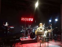 -TZ House音乐现场(茅台店)