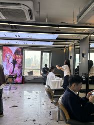 -藤野造型烫发染发