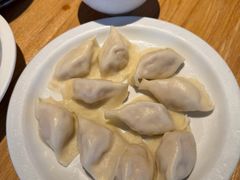 -关东小磨东北菜(上海长风大悦城店)