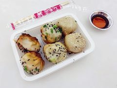 三拼生煎-小杨生煎(南京东路食品一店)