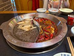 -大龙辣火锅·龙虾·烧烤(湖滨新天地店)