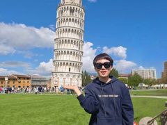 -文艺复兴百货(米兰大教堂广场店)