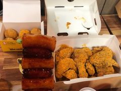 -BHC炸鸡(明洞总店)