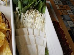 -南城十里潮汕鲜牛火锅·鲜虾生滚粥(融汇老商埠店)