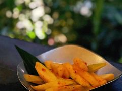 酸嘢青芒-Ameigo梅果·云贵川bistro(长宁来福士店)