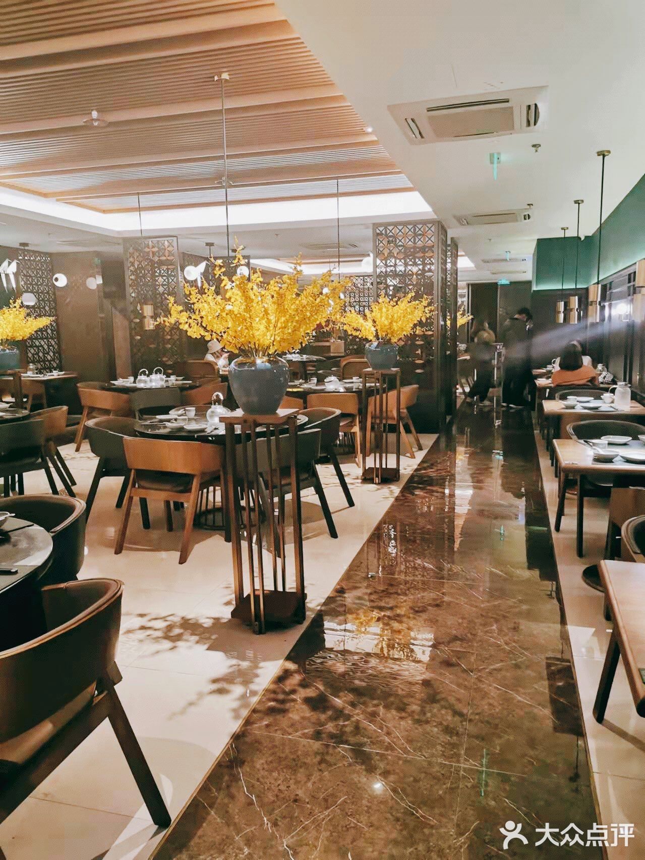 一间致力于原创的新派粤式料理餐厅