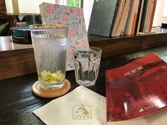 -良友书坊(安徽路店)