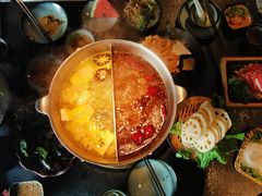 -湊湊火锅·茶憩(新中关购物中心店)