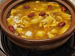 -胡须佬鸡煲四季火锅店(石厦西村直营店)