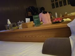 -良子足疗按摩