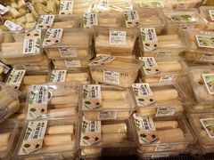 -胖东来生活广场(健康路店)