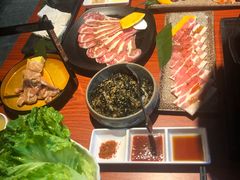 -山之屋炭火烧肉·生啤畅饮(大朗万科中央公园店)