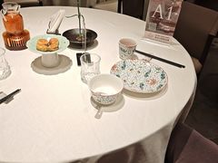 -千百味红餐厅·非遗江西菜(绿地双子塔总店)