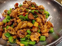 -辛香味烧鱼馆·非遗技艺·排骨红烧肉(光谷医药园店)