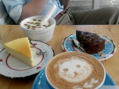 -Anne猫窝咖啡屋