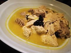 排骨豆腐煲-老班长大酒店(海关大楼店)