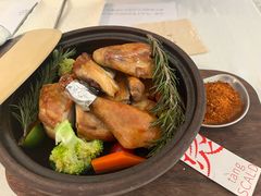 -春树下·树屋花房西餐厅(罍街AS1980店)