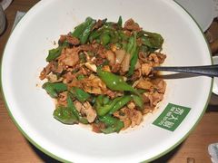 -费大厨辣椒炒肉(万家丽一店)