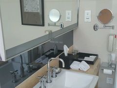 -苏州环球188国际公寓(金鸡湖店)
