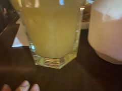 -TZ House音乐现场(来福士中心店)
